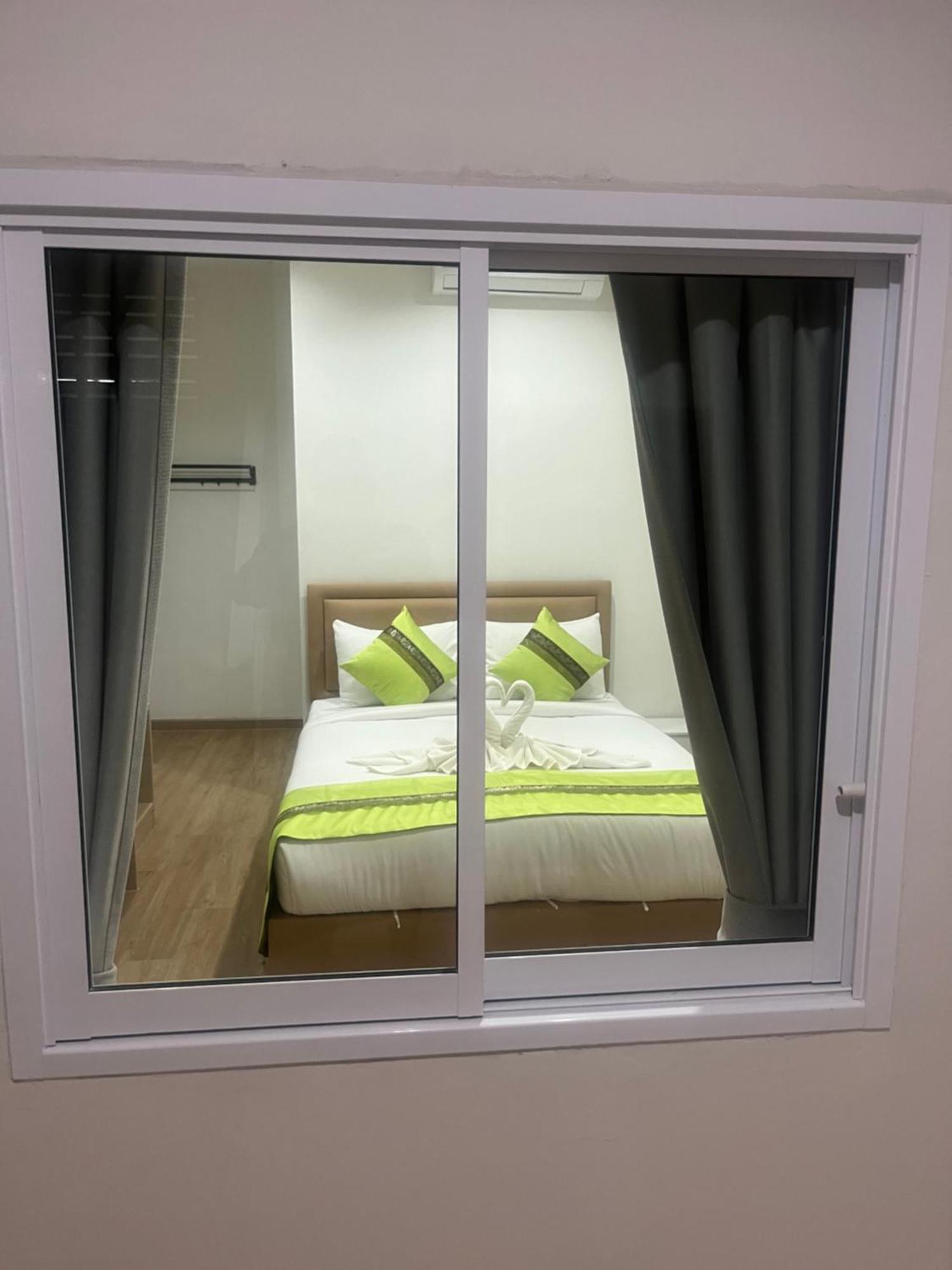 28 Boutique Hotel Patong الغرفة الصورة